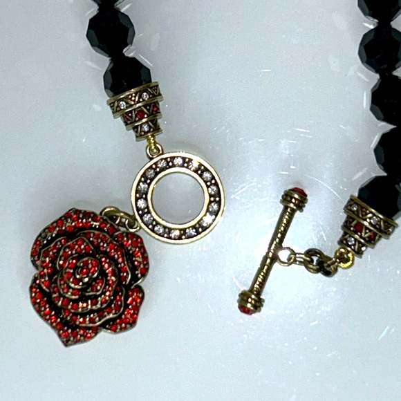 NWOT Retired Heidi Daus Designer Red Rose Rhinestone Toggle Bracelet Flower Boho - Picture 4 of 10